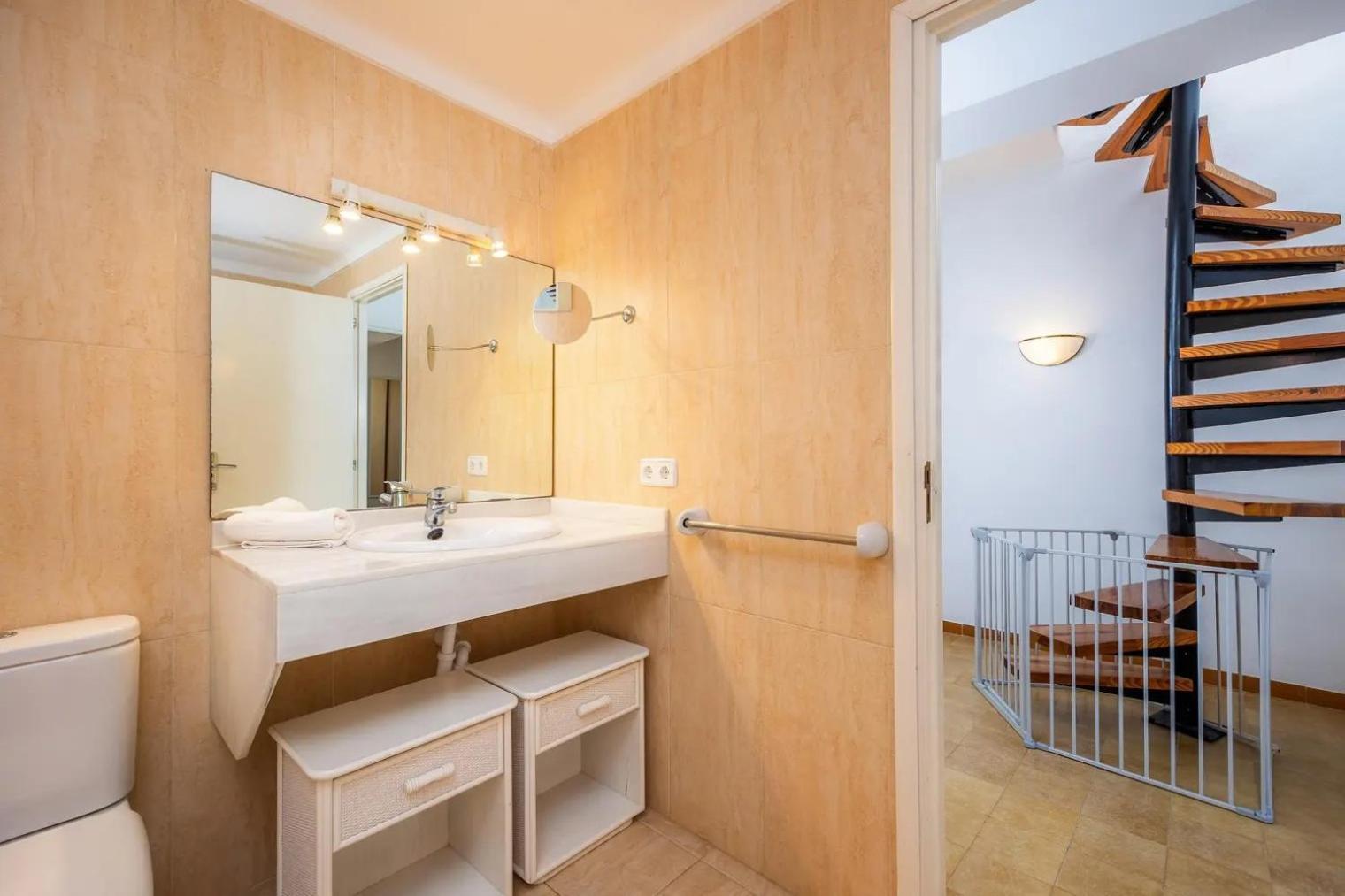 Apartment Duplex Voramar Mhm Seafront Cala Bona (Mallorca)